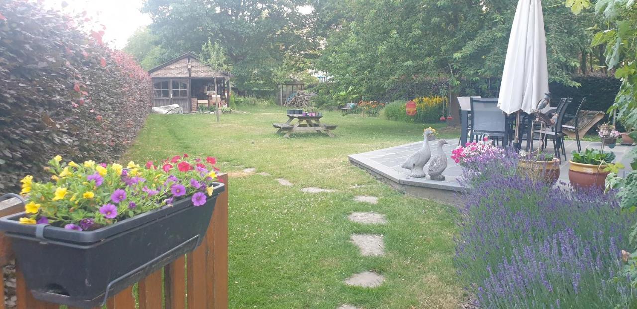 Appartamento Logeren In Aldeneik Maaseik Esterno foto