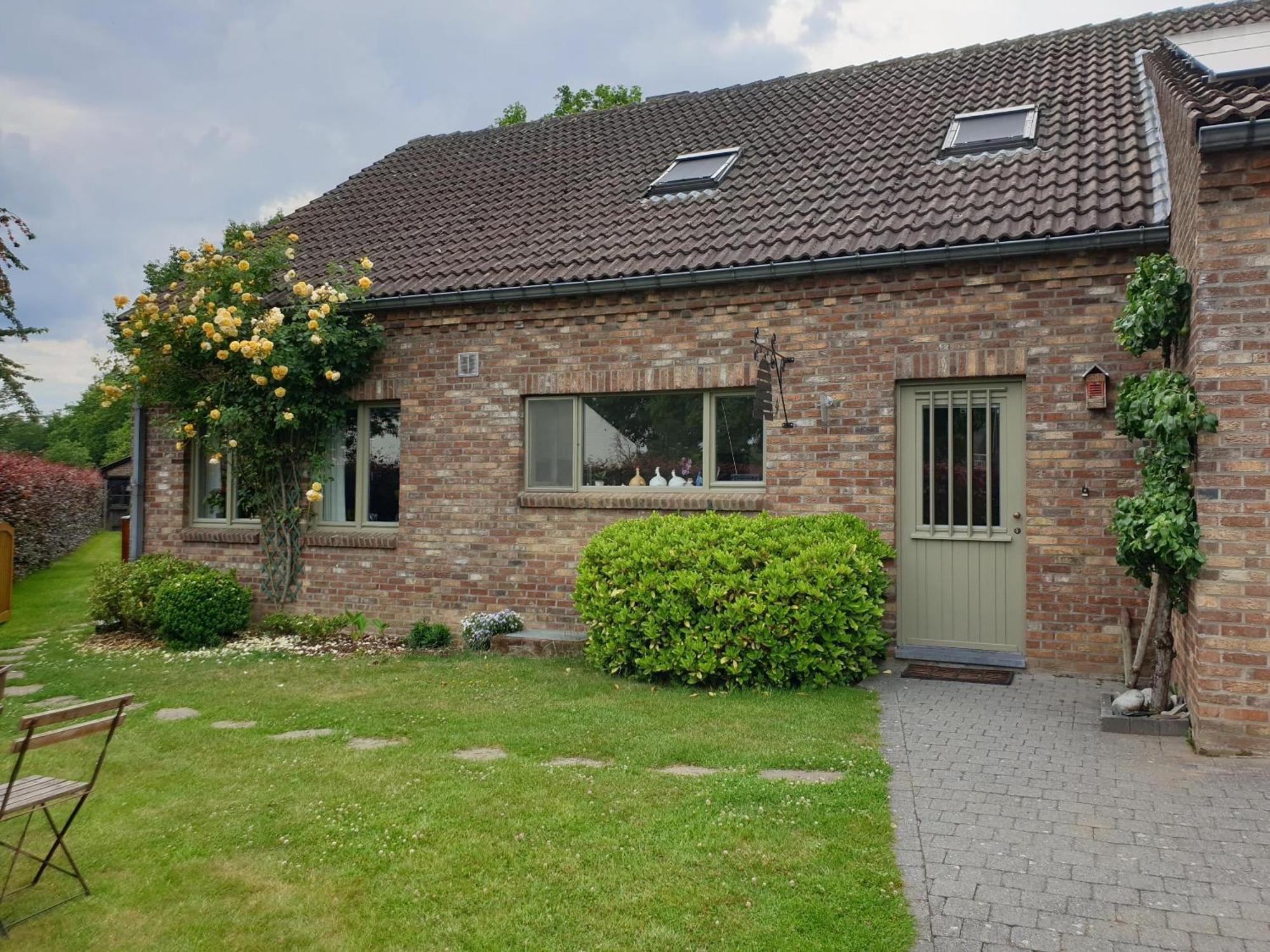 Appartamento Logeren In Aldeneik Maaseik Esterno foto